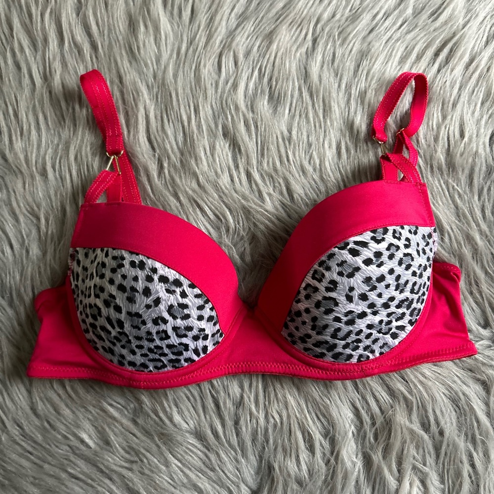Rampage Lightly Lined Bra Womens Size 36B‎ Red Leopard Underwire Back Closure